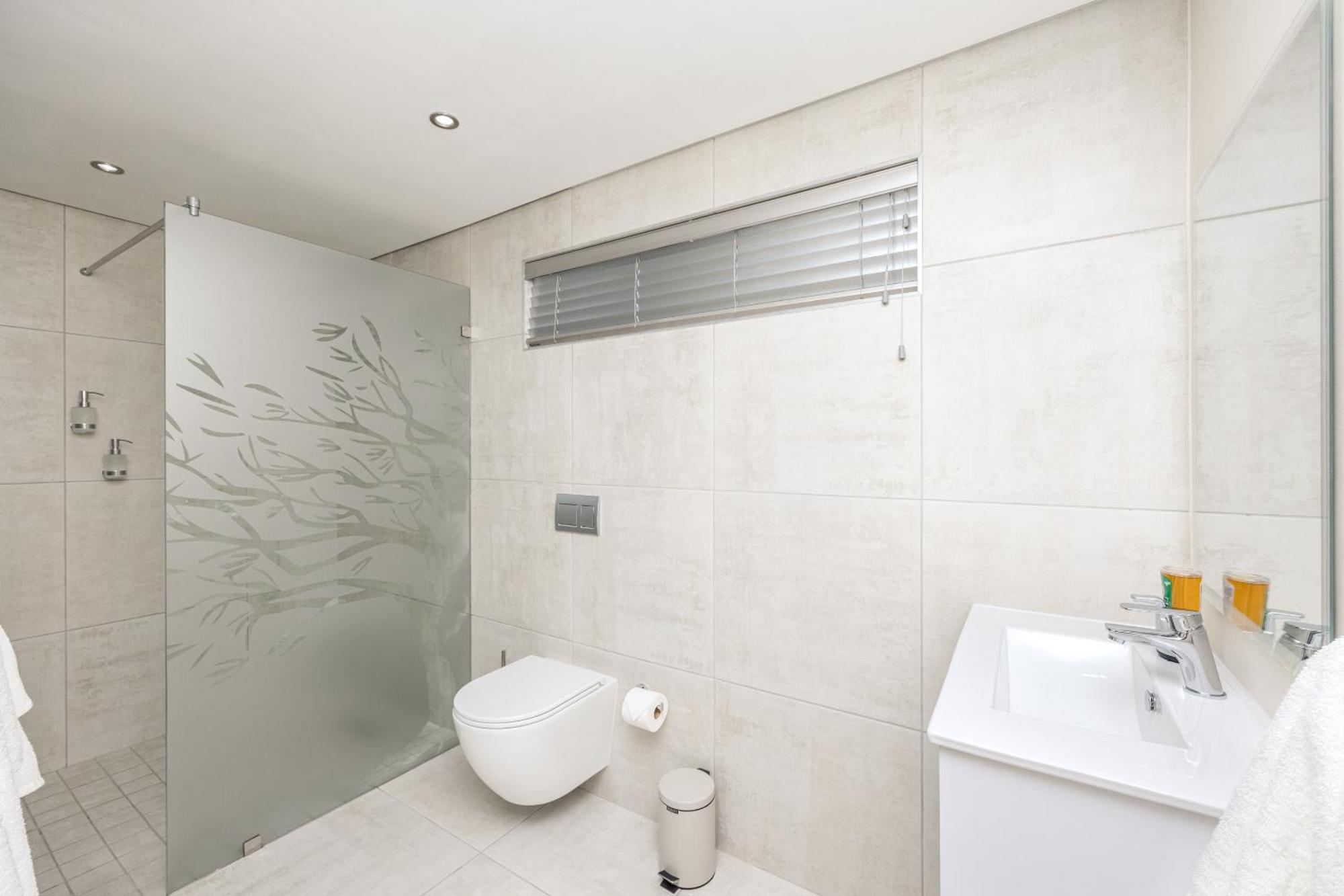 Southeaster Apartment Bloubergstrand Bagian luar foto